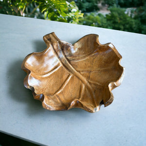Hand-carved Leaf Tray